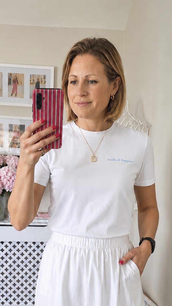 Iconic White T-shirt - make it happen